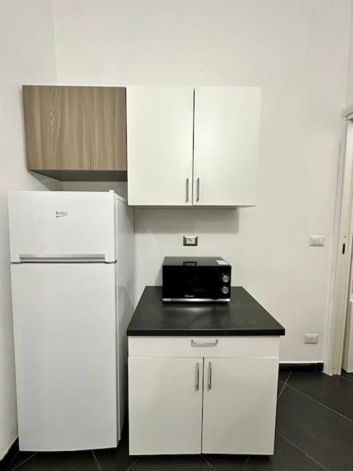Home Sweet Appartamento Privato 010025-Lt-3625 Genova Eksteriør billede